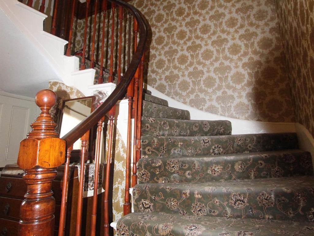 Spring Garden Guest House Gosport Ngoại thất bức ảnh